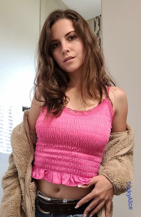 Trickyalice6 actrice de nus galerie