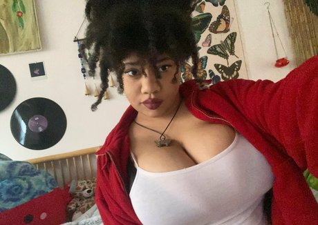 gaialovesu modèle porno des photos