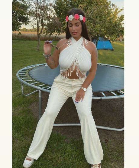 Agne Agnieska modèles nus img