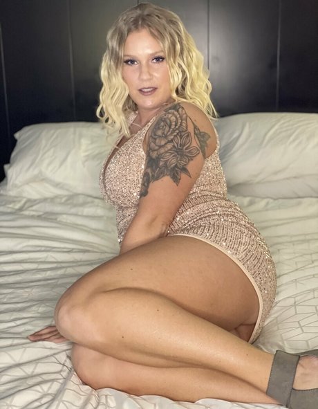 sadieandrews star du porno xxx image