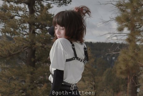 goth kitteen free modèle porno archive