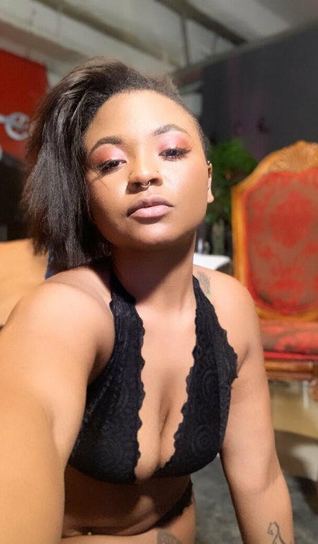 orgasme du mamelon onlyfans top jolie des photos