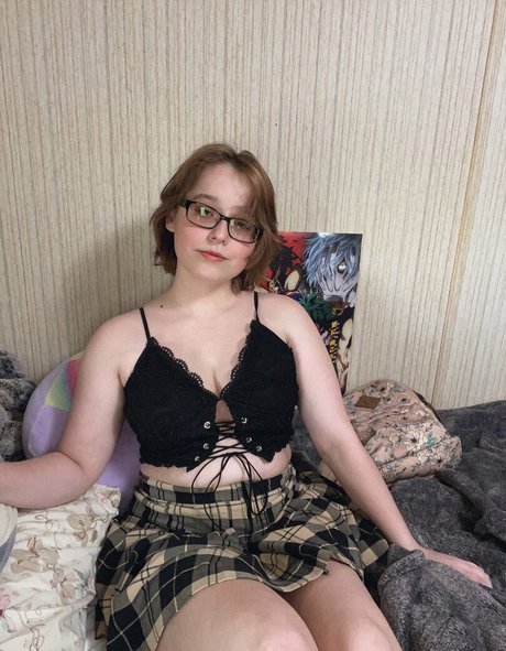 Liv Lovelace beau modèle archive