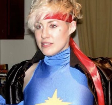 DanikaXIX étoile chaude archive