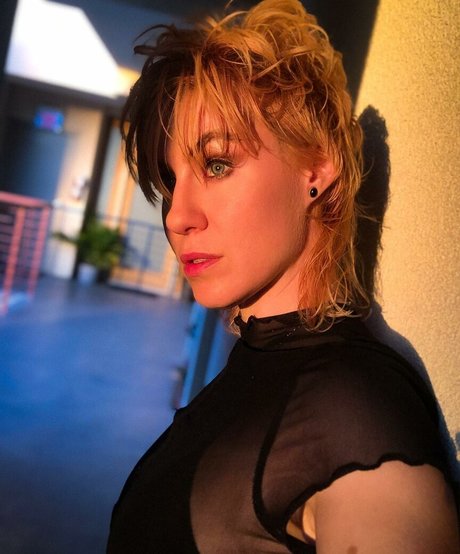 DanikaXIX star érotique galeries