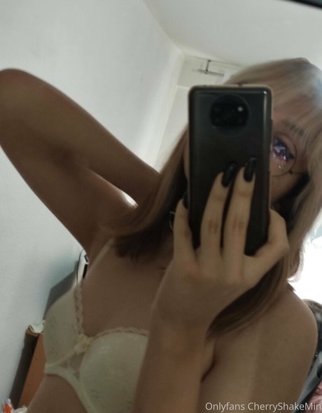 CherryShakeMin étoile magnifique img