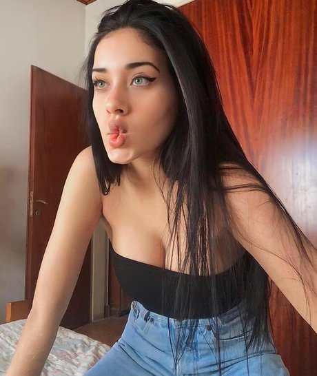 Ludmila Alderete mannequin images