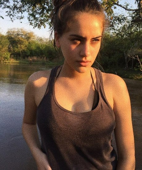 Ludmila Alderete star du porno xxx photo