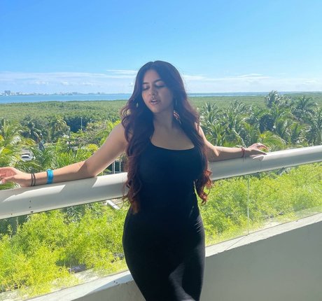 Suman Maria jolie star du porno collection