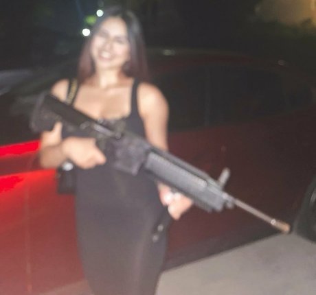 Suman Maria star du porno gratuit photo