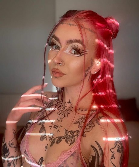 xo nicolavictoria actrice de nus collection