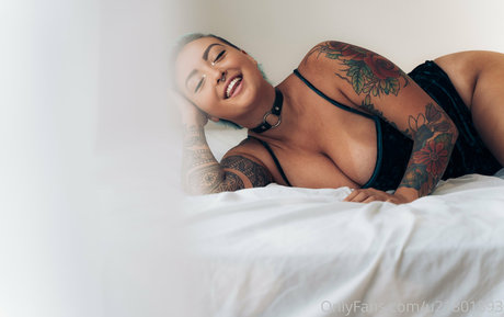 lunalynn26 haut modèle archive