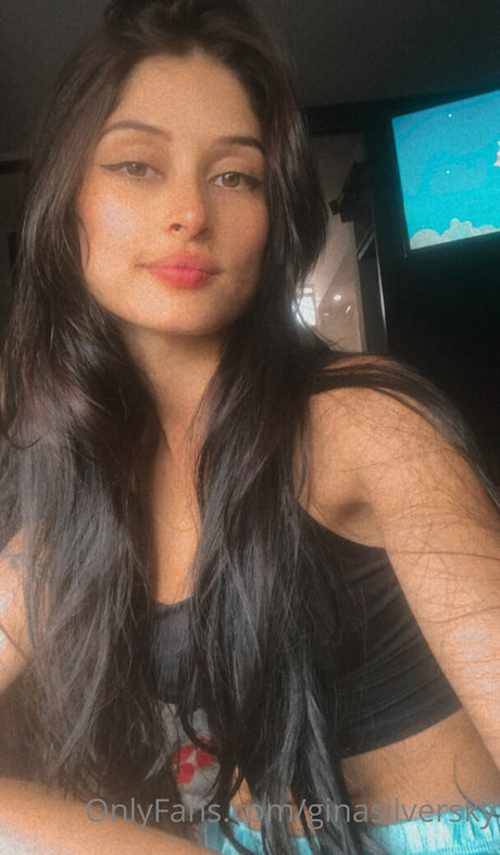 ginasilversky étoile nue photos