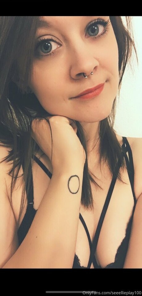 seeellieplay100 étoile adulte photos