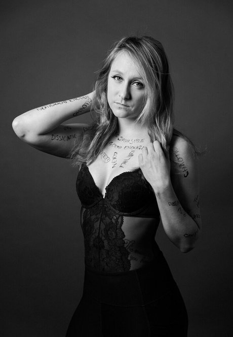 luna goodchild top star collection