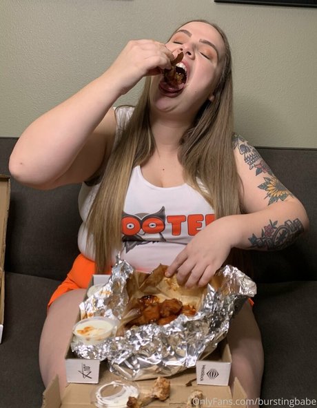 burstingbabe beau modèle archive