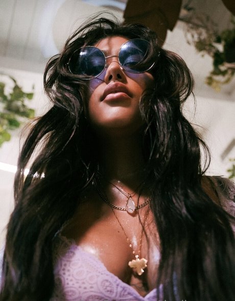 Daniela Barranco étoile sexy galeries