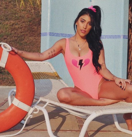 Daniela Barranco modèle sympa img