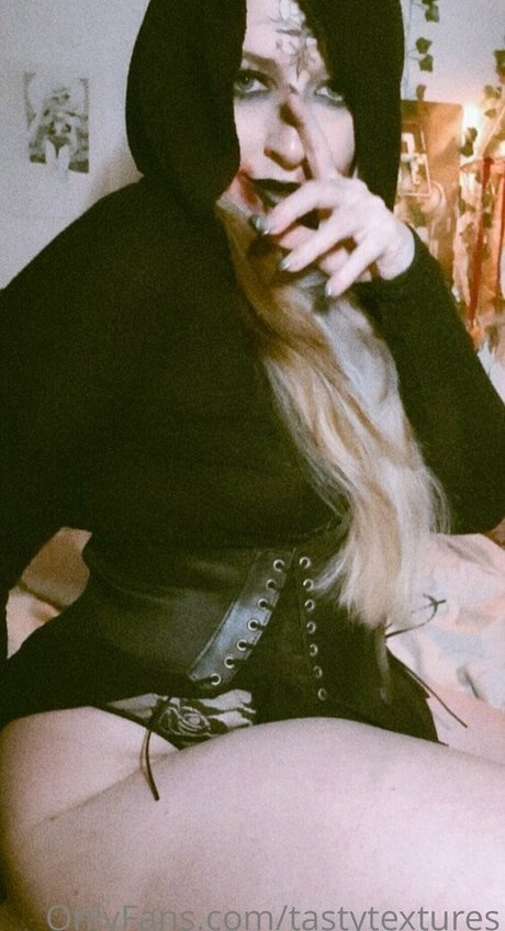 tastytextures étoile adulte archive