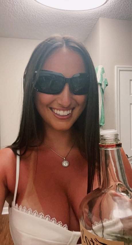 pipe éjaculation dans la bouche onlyfans art sexy photo