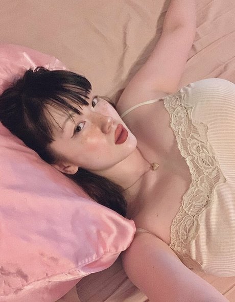 Amylouisev modèle de haute qualité galerie