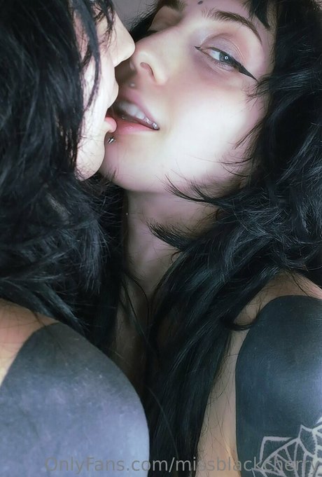 missblackcherry modèle de sexe galeries