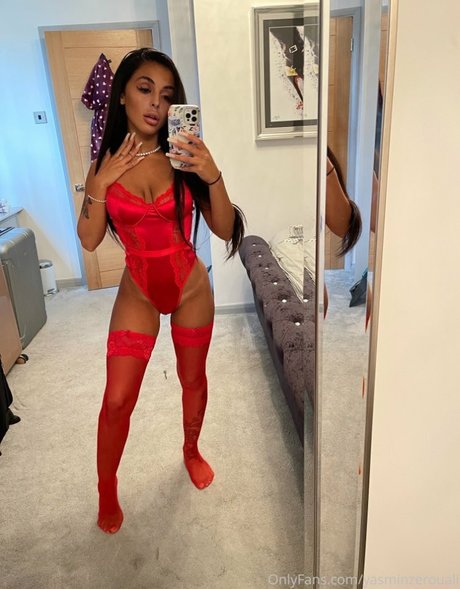 yasminzerouali étoile exclusive photos