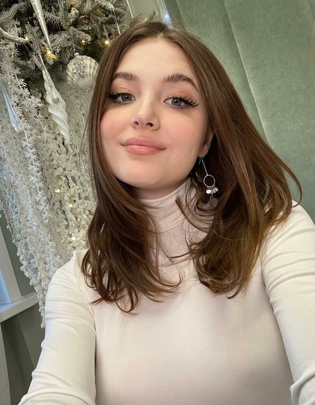 DushessIness jolie star du porno image