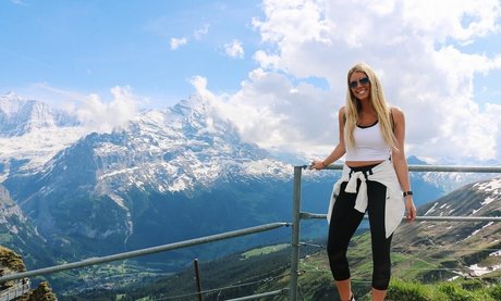 Noelle Starr mannequin images