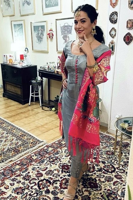 hathayogasoulsexyfeet actrice pornographique des photos