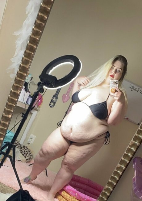 ivyisfree actrice nue archive