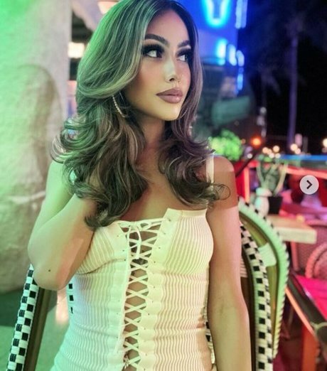 CC thedon actrice exclusive archive