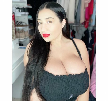 grosse chatte onlyfans sexe hd img