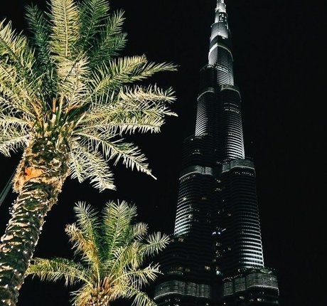 Helia Soltani modèle pornographique collection