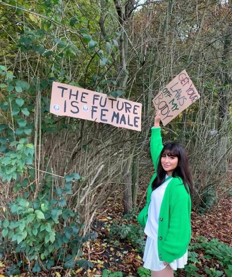 Helia Soltani modèle exclusif photo