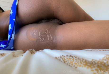 serenasahirnyc jolie star du porno photos