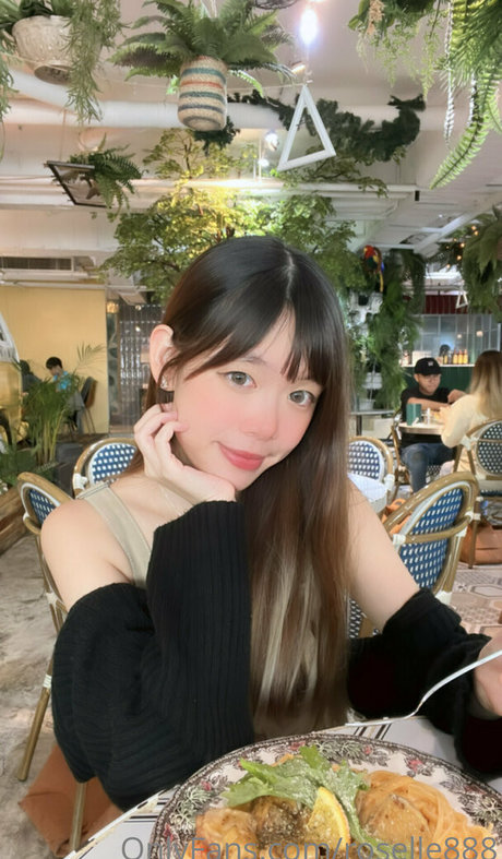 roselle888 star du porno sexy photo