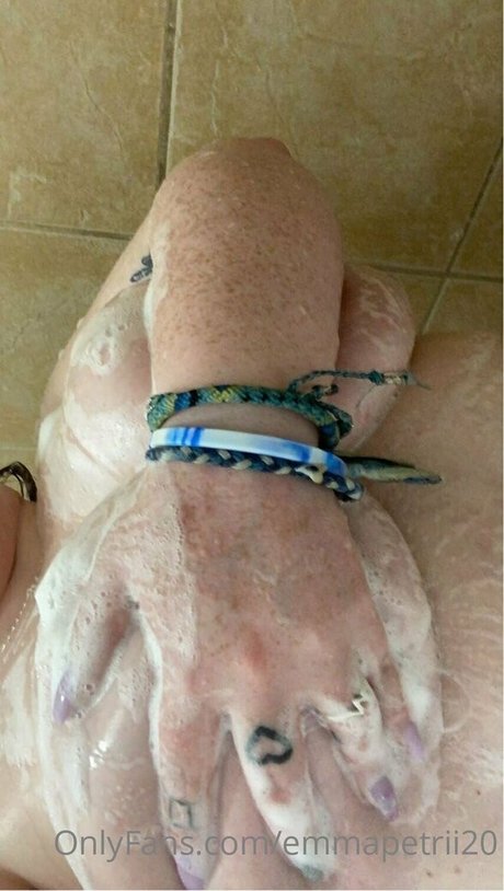 bigtittyemma étoile images