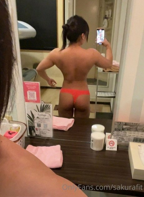 sakurafit actrice érotique collection