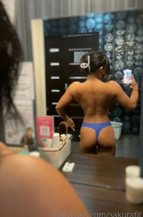 sakurafit modèle joli photos