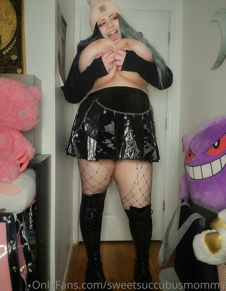 SuccubusAlixoxo actrice porno photo