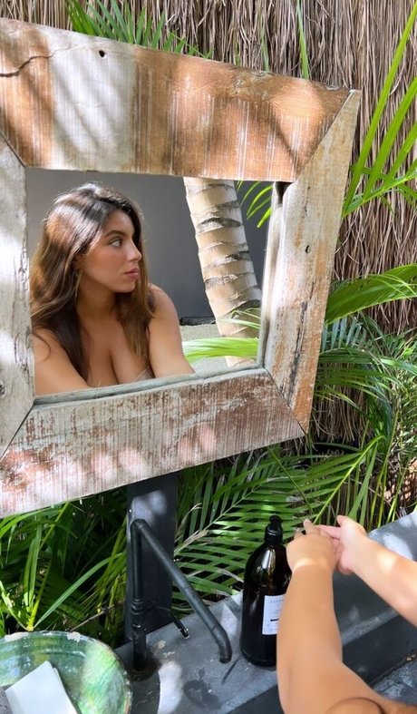 Tami Bar art modèle photos