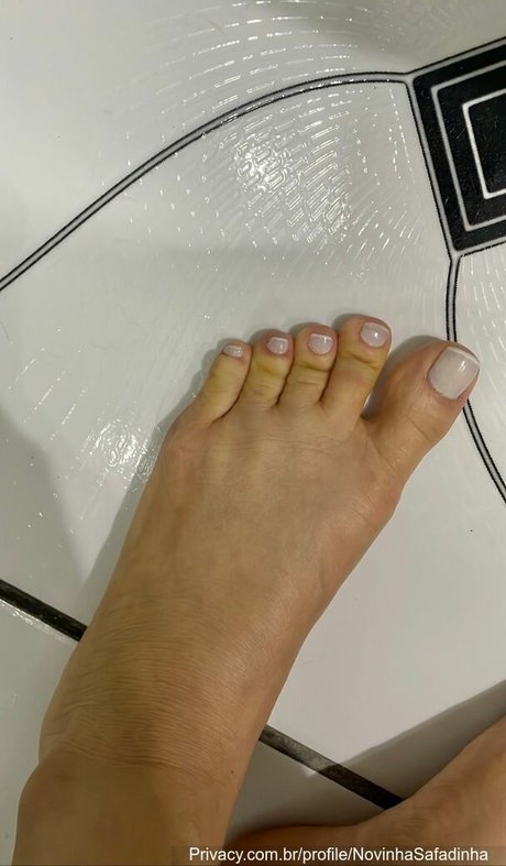 Livia Mendaluk modèle magnifique galeries