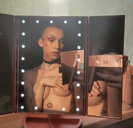 jadedwaifuwu actrice de grande qualité archive