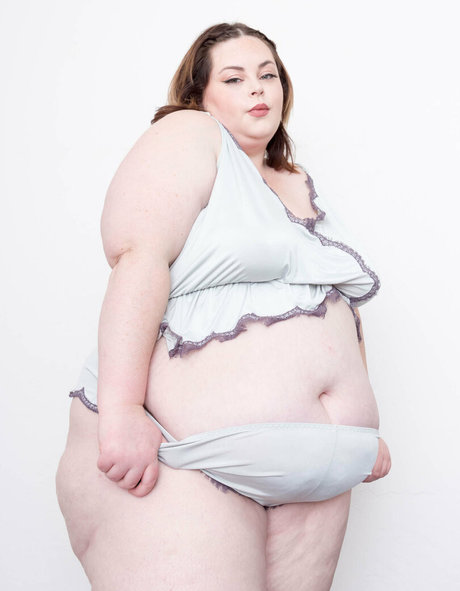 becomingmads actrice sexy photo