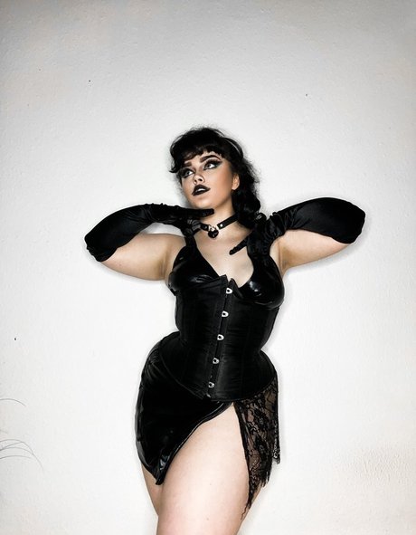 mechedaily art modèle photo