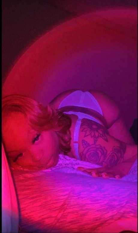 Dee Dee Davis joli modèle collection