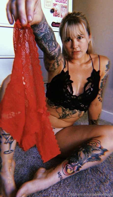 saberonstage actrice adulte galeries