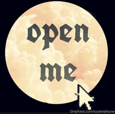 ébène maigre onlyfans xxx haute qualité images