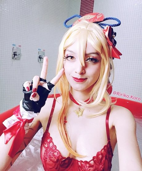 Ririko Koro modèle de sexe photos